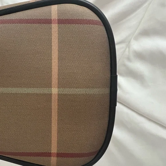 Burberrys Boston bag with Gold Accents - Picture 11 of 16